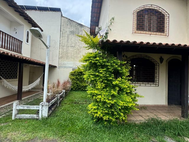 Casa 3 quartos e 3 banheiros, à venda, no bairro Balneário Remanso em Rio das Ostras