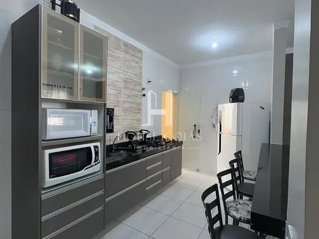 Casa com 180m² 3 quartos e 2 banheiros, à venda, no bairro Residencial Itaipu em Goiânia