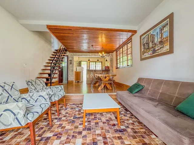 Casa 2 quartos e 2 banheiros, à venda, no bairro Vila Benfica em Itatiaia