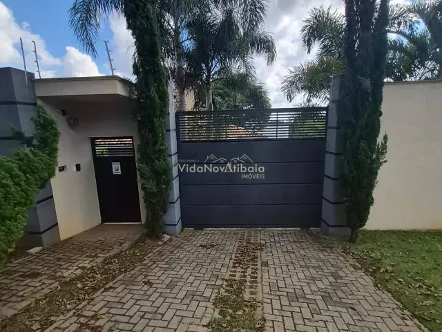 Casa com 1009m² 4 quartos e 3 banheiros, à venda, no bairro Cidade Satélite em Atibaia