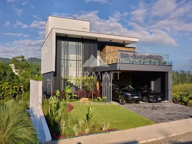 Casa com 313m² 3 quartos e 4 banheiros, à venda, no bairro Velha em Blumenau