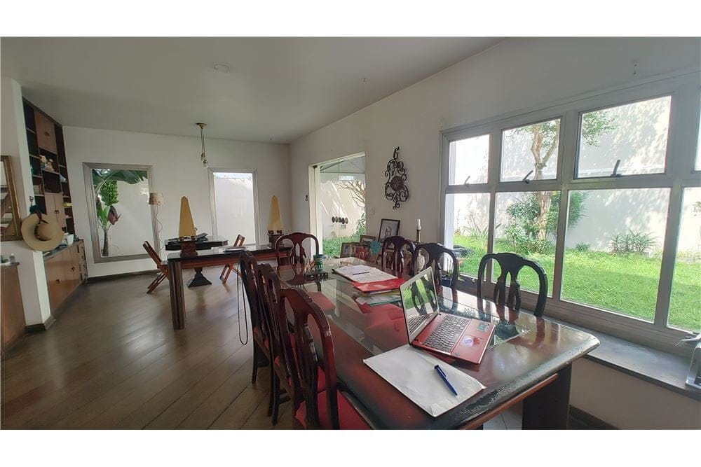 Casa à venda 3 Quartos 3 Suites 4 Vagas 410M² Jardim dos Estados São Paulo - SP
