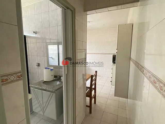 Casa com 252m² 1 quarto e 1 banheiro, à venda, no bairro Olímpico em São Caetano do Sul