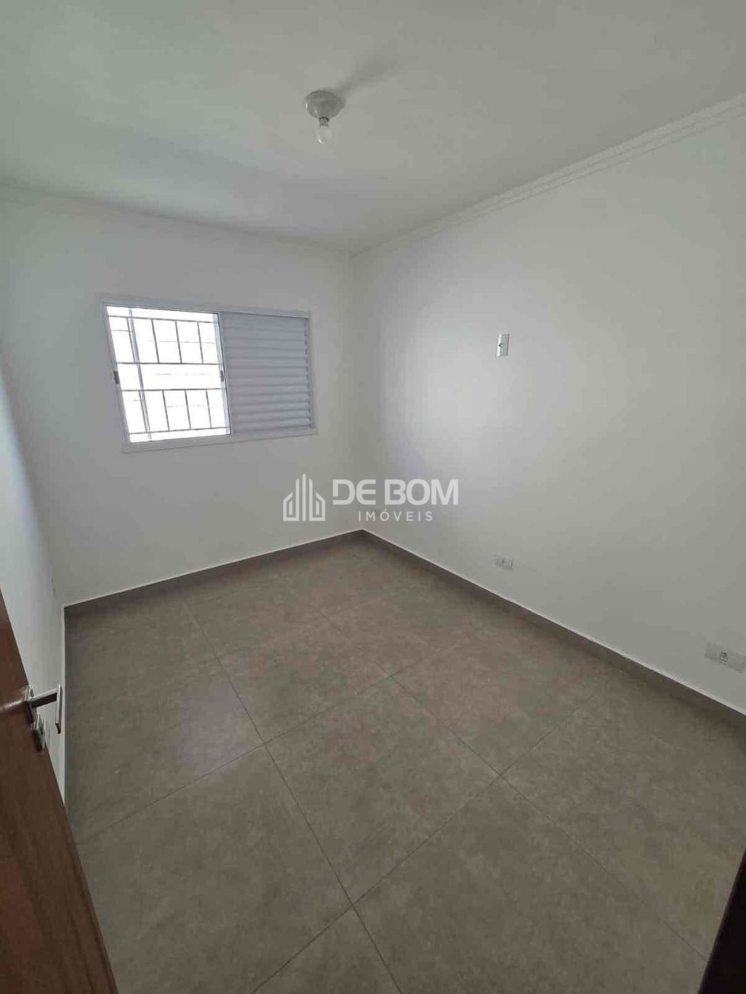 Casa para alugar com 3 quartos, 220m² - Foto 9