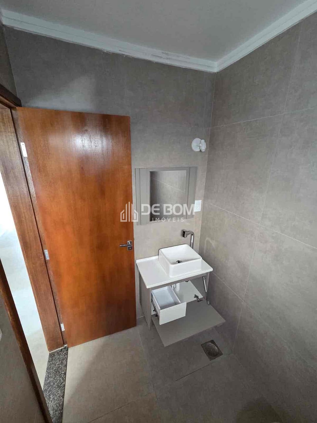 Casa para alugar com 3 quartos, 220m² - Foto 6