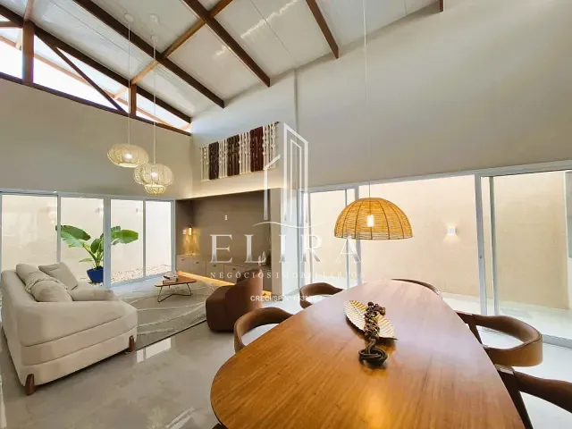 Casa com 360m² 3 quartos e 4 banheiros, à venda, no bairro Jardim Dona Maria Azenha em Nova Odessa
