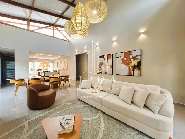 Casa com 360m² 3 quartos e 4 banheiros, à venda, no bairro Jardim Dona Maria Azenha em Nova Odessa