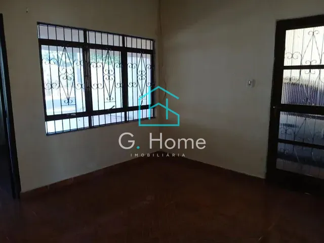 Casa com 250m² 4 quartos e 1 banheiro, à venda, no bairro Alto da Boa Vista em Londrina