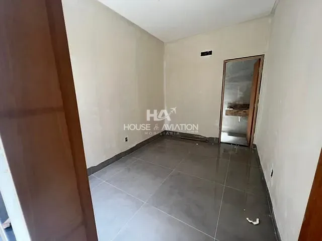 Casa com 220m² 3 quartos e 4 banheiros, à venda, no bairro Setor Sudoeste em Goiânia