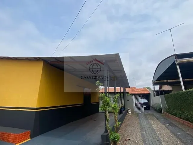 Casa com 731m², à venda, no bairro Centro em Rolândia