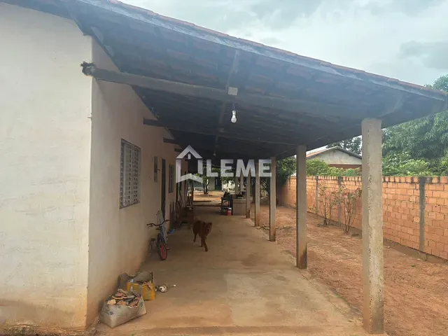 Casa com 500m² 3 quartos e 3 banheiros, à venda, no bairro Loteamento Pôr do Sol I em Mococa