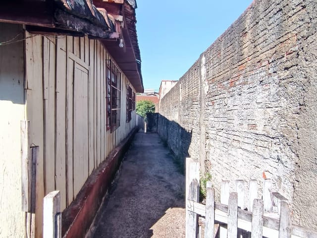 Foto do Casa - Edicula para locação, Shangri-lá, Londrina, PR | Imobiliária Natal LTDA