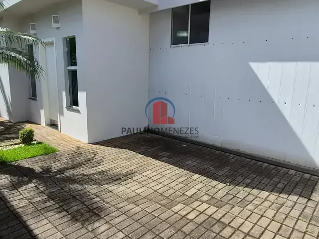Casa com 200m², para alugar, no bairro Vila Medon em Americana