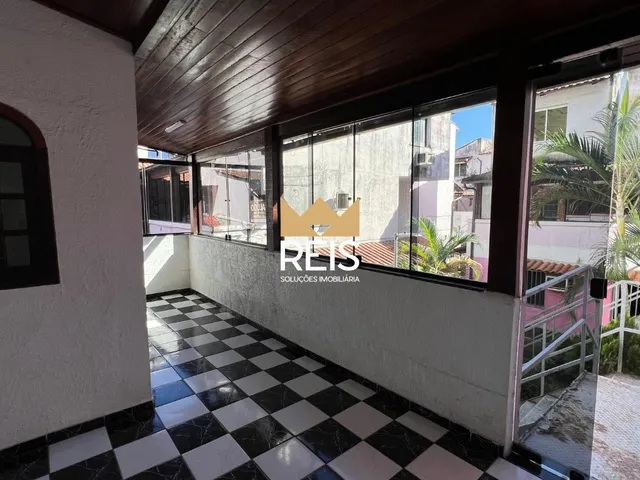 Casa 2 quartos e 1 banheiro, para alugar, no bairro Senador Vasconcelos em Rio de Janeiro