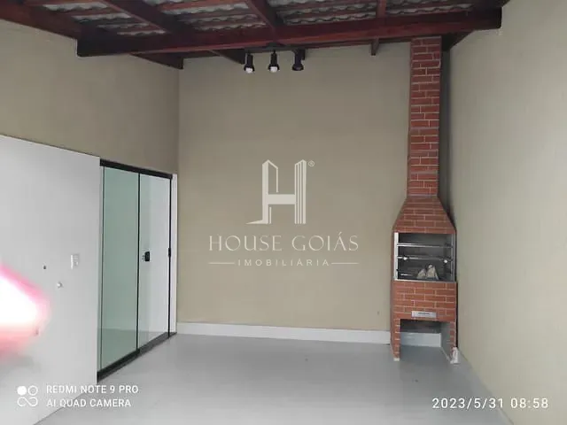 Casa com 180m² 3 quartos e 2 banheiros, à venda, no bairro Garavelo Residencial Park em Aparecida de Goiânia