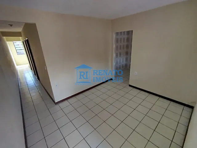 Casa 2 quartos e 1 banheiro, para alugar, no bairro Marquês de Maricá em Maricá