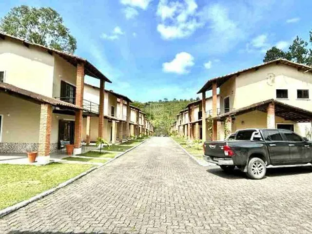 Casa 2 quartos e 3 banheiros, à venda, no bairro Benfica em Itatiaia