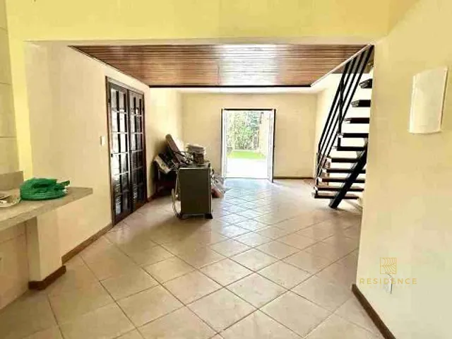 Casa 2 quartos e 3 banheiros, à venda, no bairro Benfica em Itatiaia