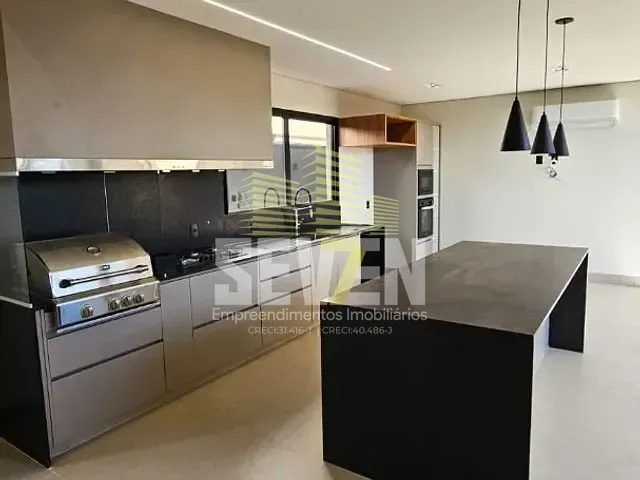 Casa com 360m² 3 quartos e 4 banheiros, à venda, no bairro Vila Aviação em Bauru
