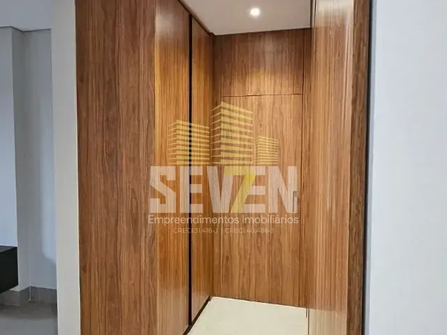 Casa com 360m² 3 quartos e 4 banheiros, à venda, no bairro Vila Aviação em Bauru