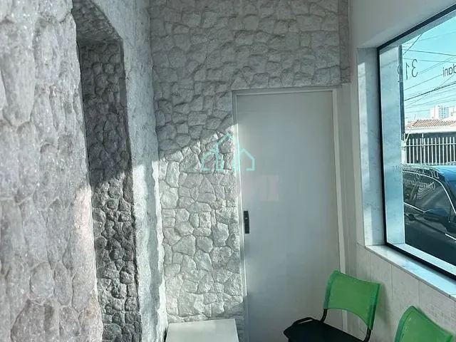 Casa com 480m² 5 quartos e 2 banheiros, à venda, no bairro Centro em Taubaté