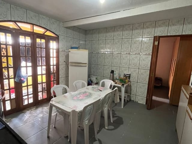 Casa com 125m², à venda, no bairro Jardim Ana Maria em Cambuí