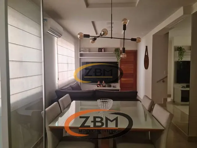 Casa com 180m² 3 quartos e 3 banheiros, à venda, no bairro Jardim Jóquei Club em Londrina