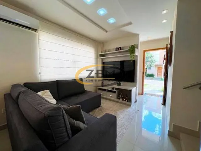 Casa com 180m² 3 quartos e 3 banheiros, à venda, no bairro Jardim Jóquei Club em Londrina