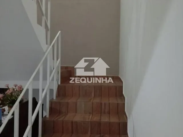 Casa com 189m² 3 quartos e 3 banheiros, à venda, no bairro Bela Vista em Osasco