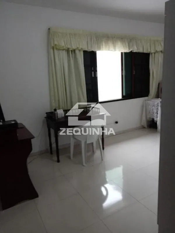 Casa, 3 quartos, 179 m² - Foto 4