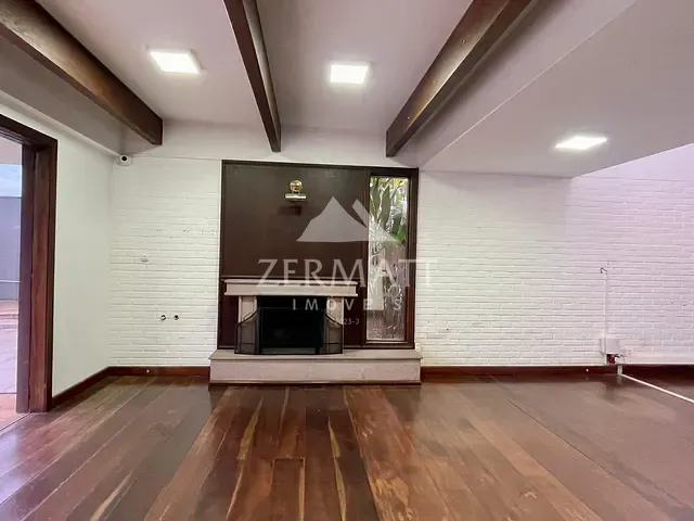 Casa para alugar, no bairro Centro em Blumenau