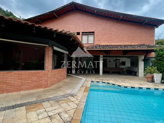 Casa para alugar, no bairro Centro em Blumenau