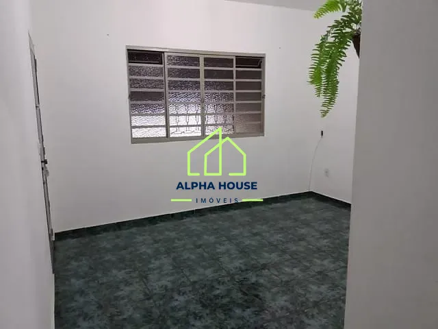 Casa com 270m² 2 quartos e 1 banheiro, à venda, no bairro São Gonçalo em Taubaté