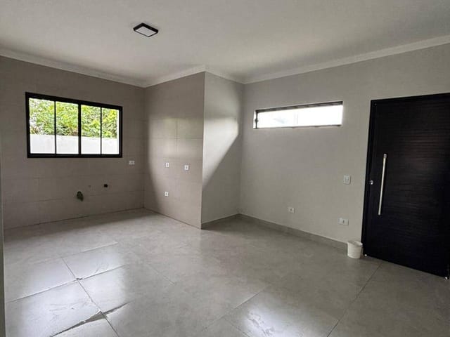 Casa com 179m² 2 quartos e 1 banheiro, à venda, no bairro Residencial Novo Horizonte em Mogi das Cruzes