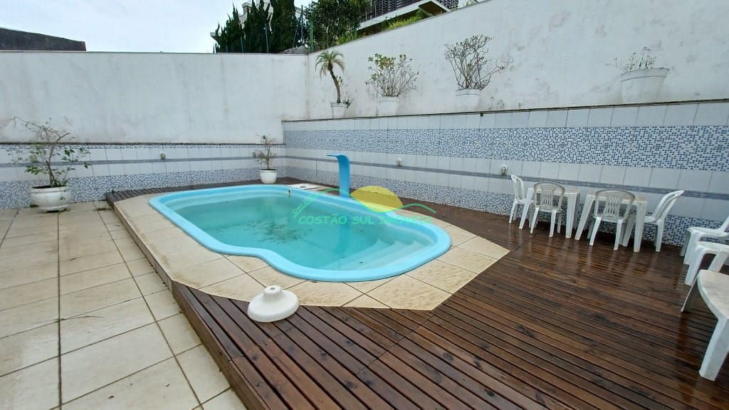 Casa, 3 quartos, 239 m² - Foto 35