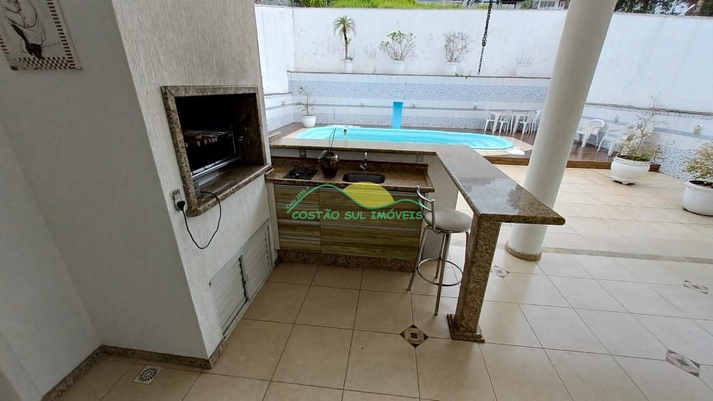 Casa, 3 quartos, 239 m² - Foto 42