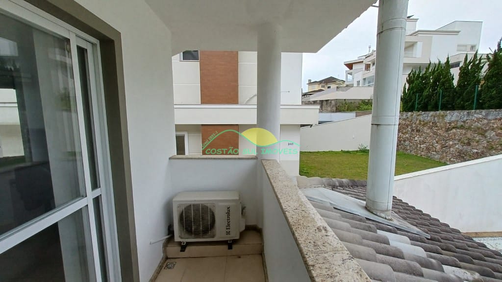 Casa, 3 quartos, 239 m² - Foto 54