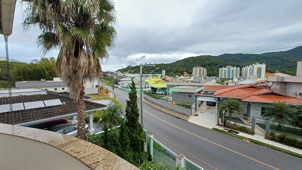 Casa, 3 quartos, 239 m² - Foto 74