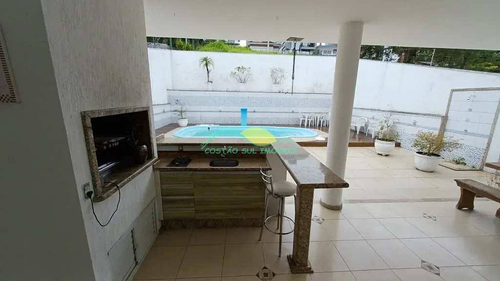 Casa, 3 quartos, 239 m² - Foto 28