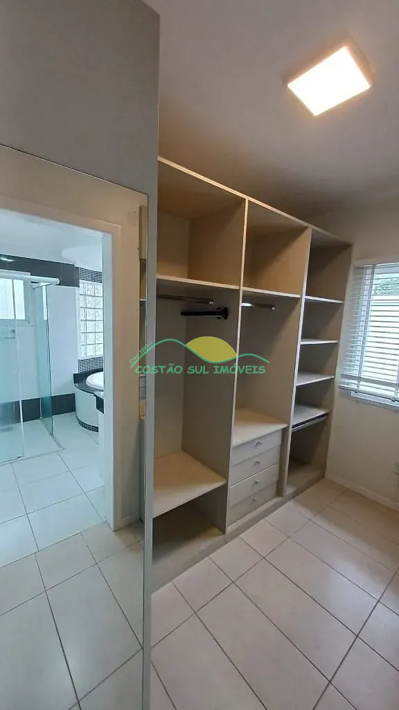 Casa, 3 quartos, 239 m² - Foto 67
