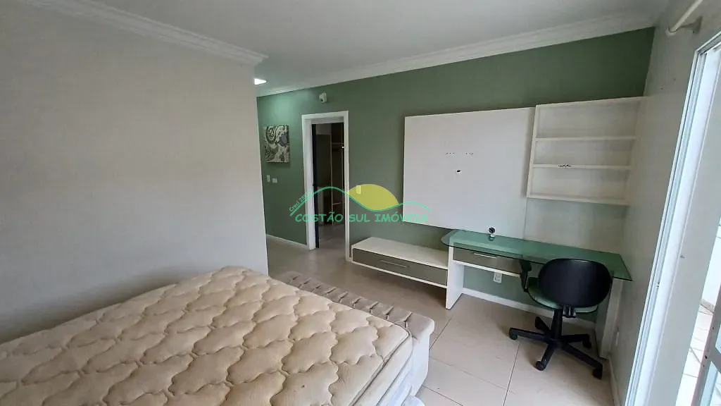 Casa, 3 quartos, 239 m² - Foto 70