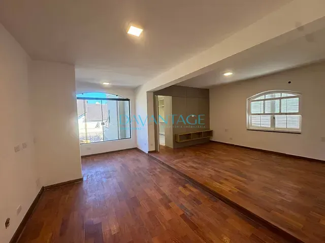 Casa com 682m² 5 quartos e 8 banheiros, para alugar, no bairro Alphaville Residencial Dois em Barueri