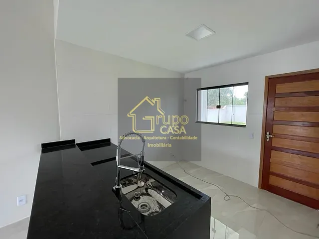 Casa com 440m² 2 quartos e 3 banheiros, à venda, no bairro Jardim Atlântico Central (Itaipuaçu) em Maricá