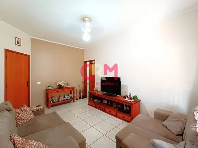 Casa com 1200m² 2 quartos e 3 banheiros, à venda, no bairro Condomínio Tennis Park em Taquaritinga