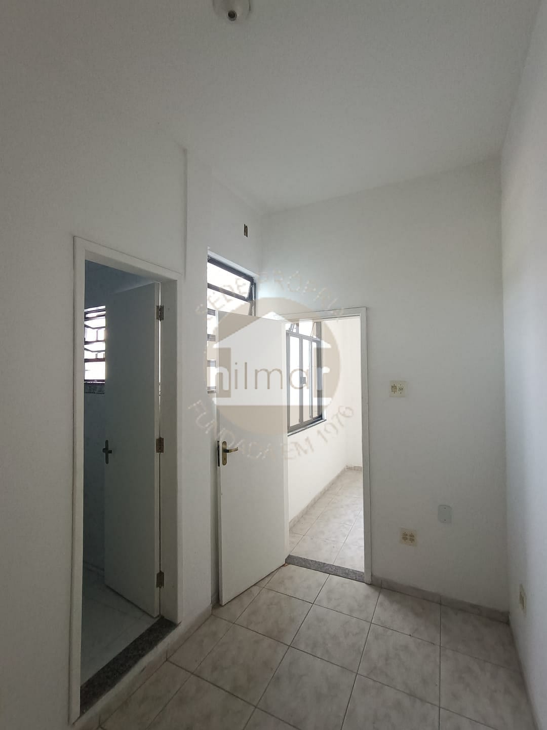 Casa para alugar com 3 quartos, 178m² - Foto 24