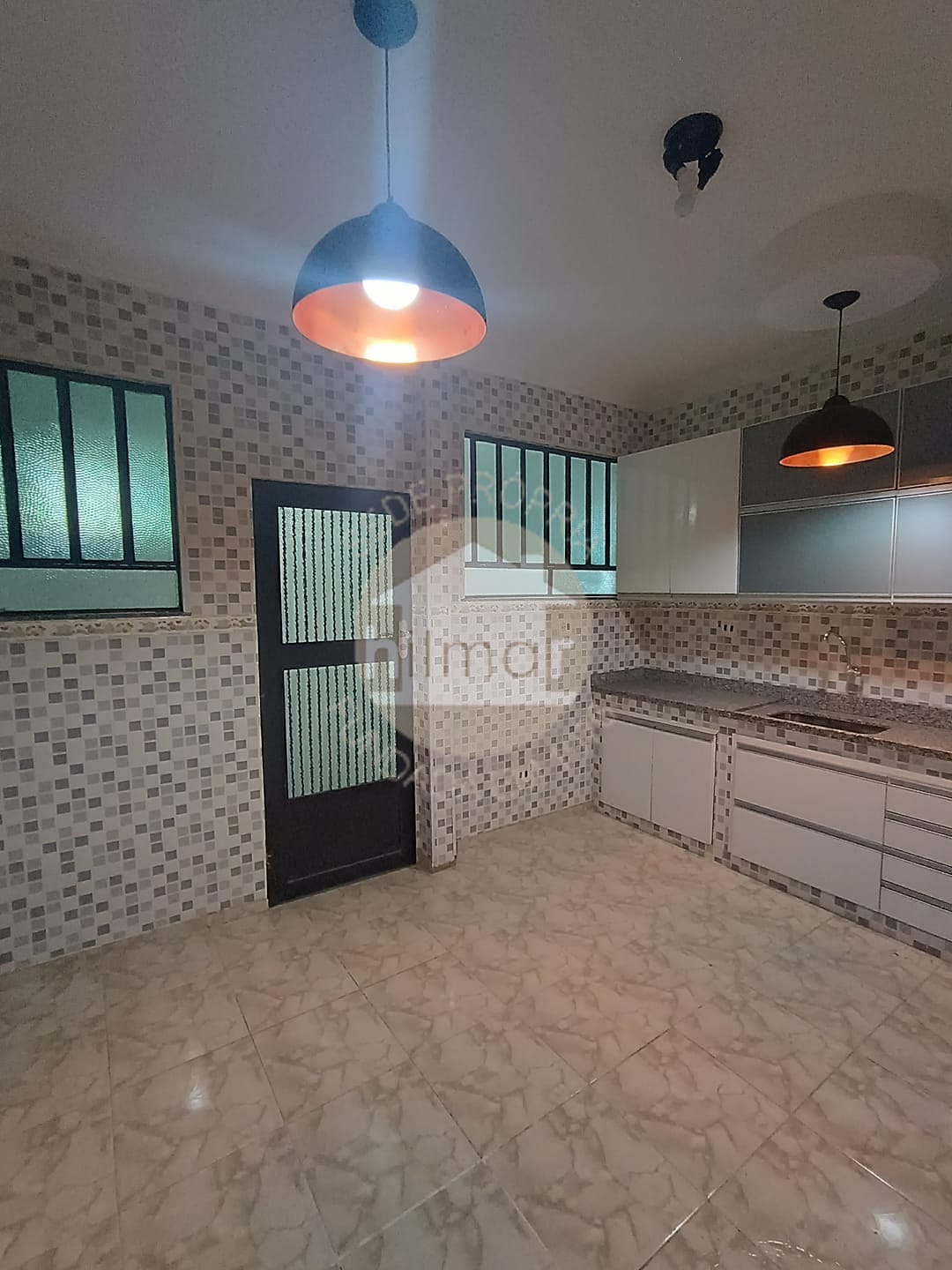 Casa para alugar com 3 quartos, 178m² - Foto 33
