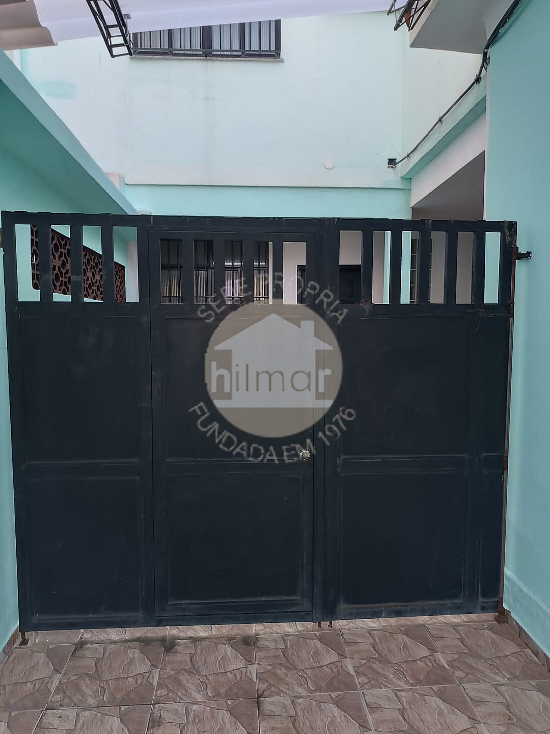 Casa para alugar com 3 quartos, 178m² - Foto 2
