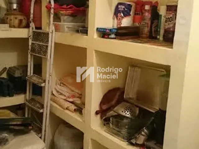 Casa com 320m², à venda, no bairro Vera Cruz em Camaragibe