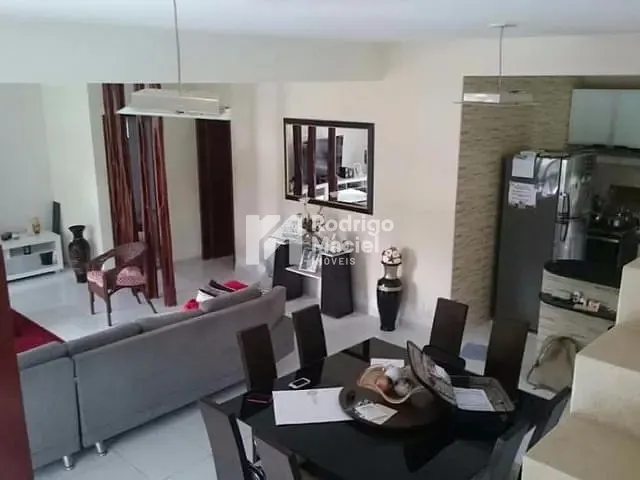 Casa com 320m², à venda, no bairro Vera Cruz em Camaragibe