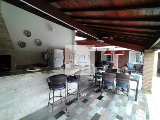 Casa com 420m² 3 quartos e 3 banheiros, à venda, no bairro Parque Novo Mundo em Americana